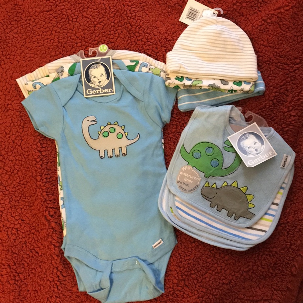 Berber baby boys onesies hats bibs 3-9 new tags